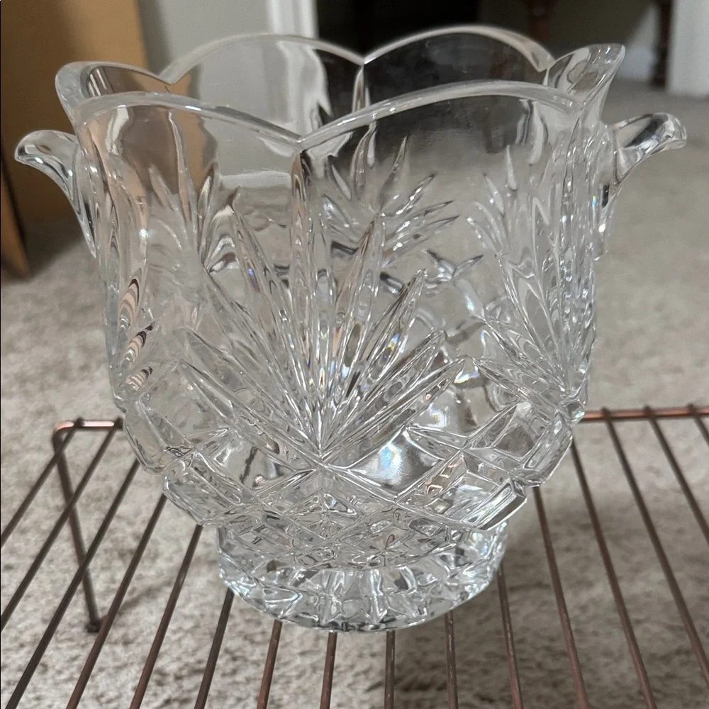 Elegant Vintage Cut Crystal Vase